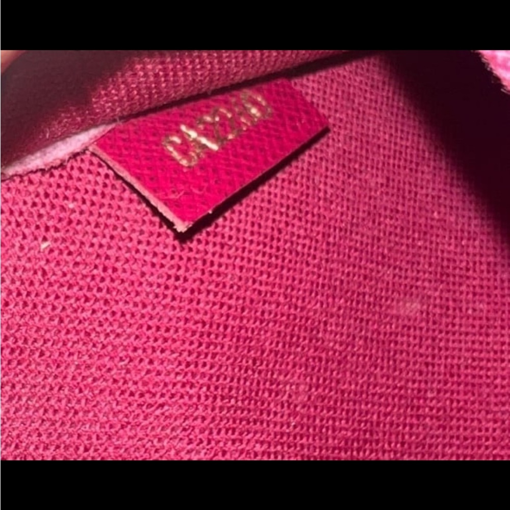 Louis Vuitton Monogram Félicie Pochette - Picture 8 of 10